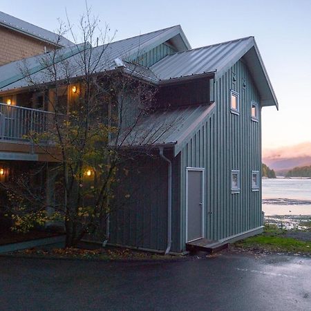 Waterfront View Of The Inlet, Short Walk To Town Apartment Tofino Exterior photo