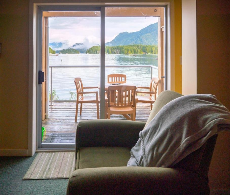 Waterfront View Of The Inlet, Short Walk To Town Apartment Tofino Exterior photo